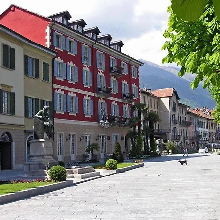 Hotel Cannobio كانوبيو