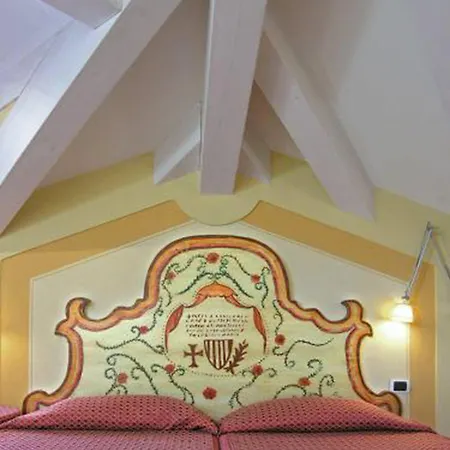 Hotel Cannobio 4*