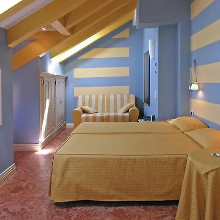فندق Hotel Cannobio