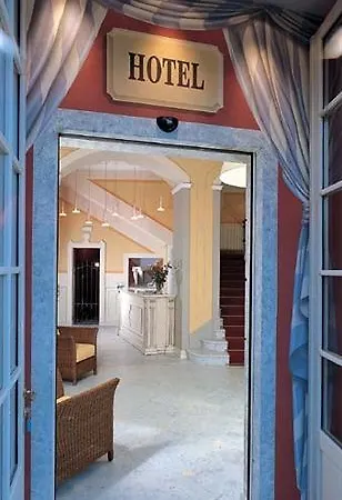 Hotel Cannobio Hotell