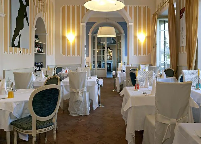 Hotel Cannobio 4* Cannobio