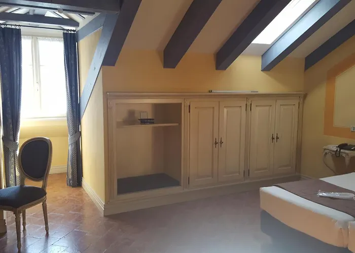 Hotel Cannobio Hotel 4*